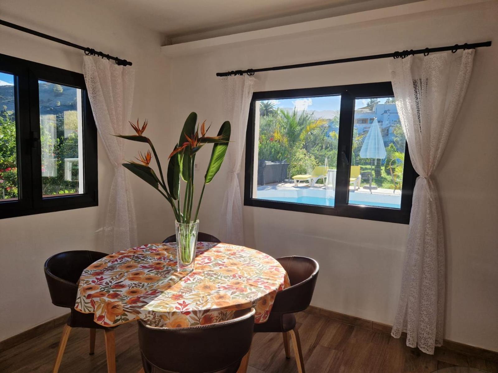 Villa Casa Con Piscina, High-Speed Wi-Fi Y Vistas Santa Brígida Esterno foto